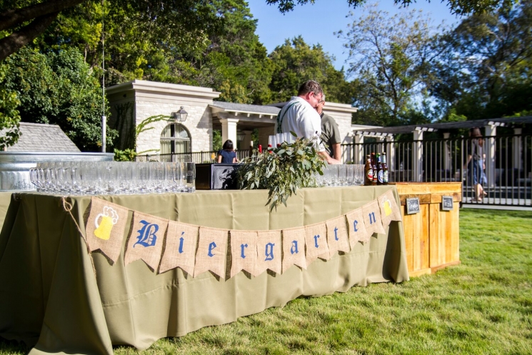 Biergarten banner