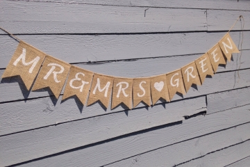 Personalized Mr & Mrs Banner "Contemporary"