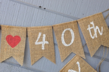 Happy [heart] Anniversary Banner