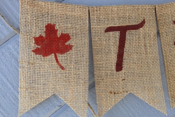 THANKFUL Burlap Banner, Thanksgiving Garland, Holiday Bunting, Rustic Mantel decoration