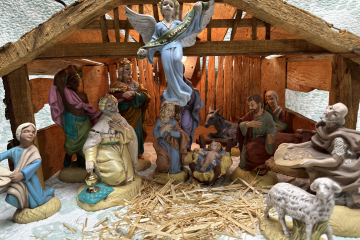 Vintage Handcrafted Nativity and Crèche Set